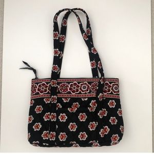 NWOT *Discontinued pattern* Little Betsy Pirouette print zip tote.